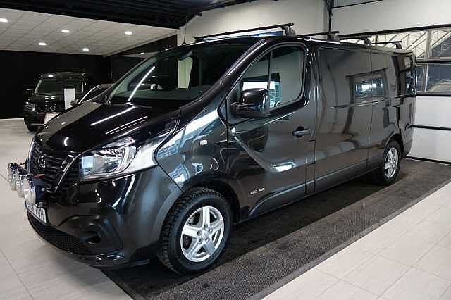 Nissan NV300