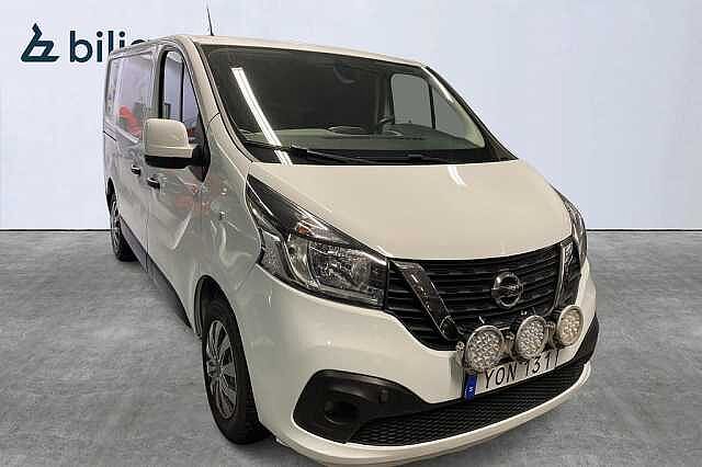 Nissan NV300