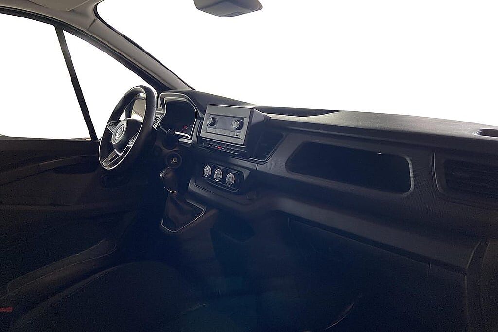 Nissan primastar