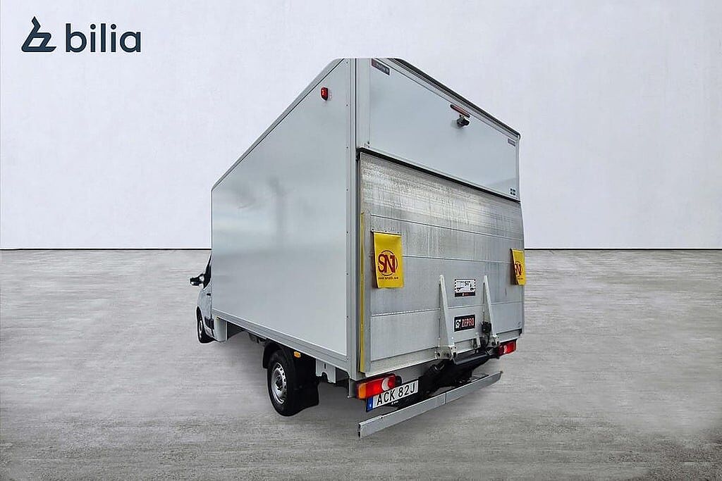 Nissan Interstar