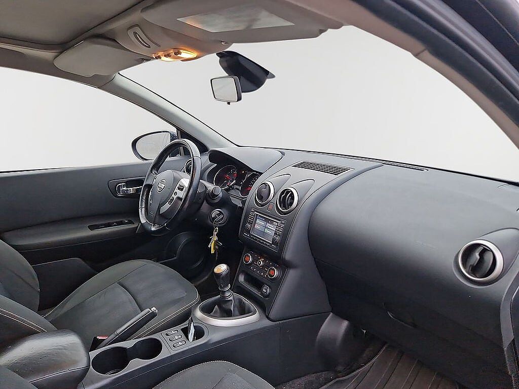 Nissan Qashqai+2