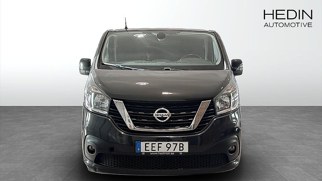 Nissan NV300