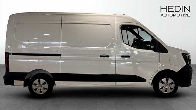 Nissan Interstar