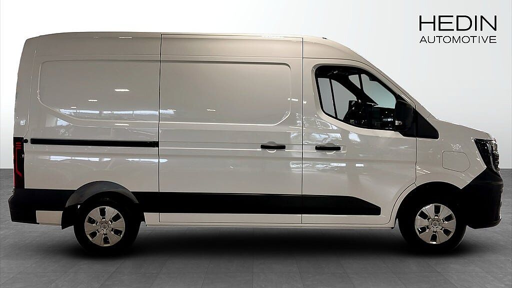 Nissan Interstar