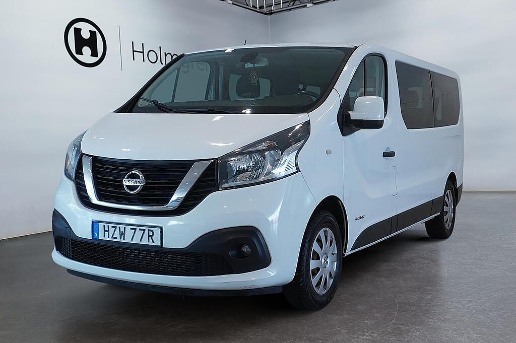 Nissan NV300