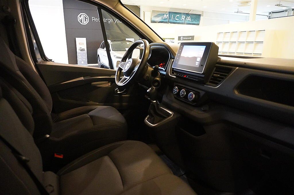Nissan Primastar
