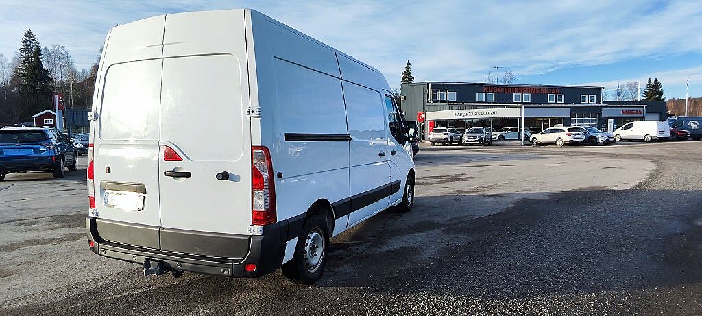 Nissan NV400 199.500:- ex moms
