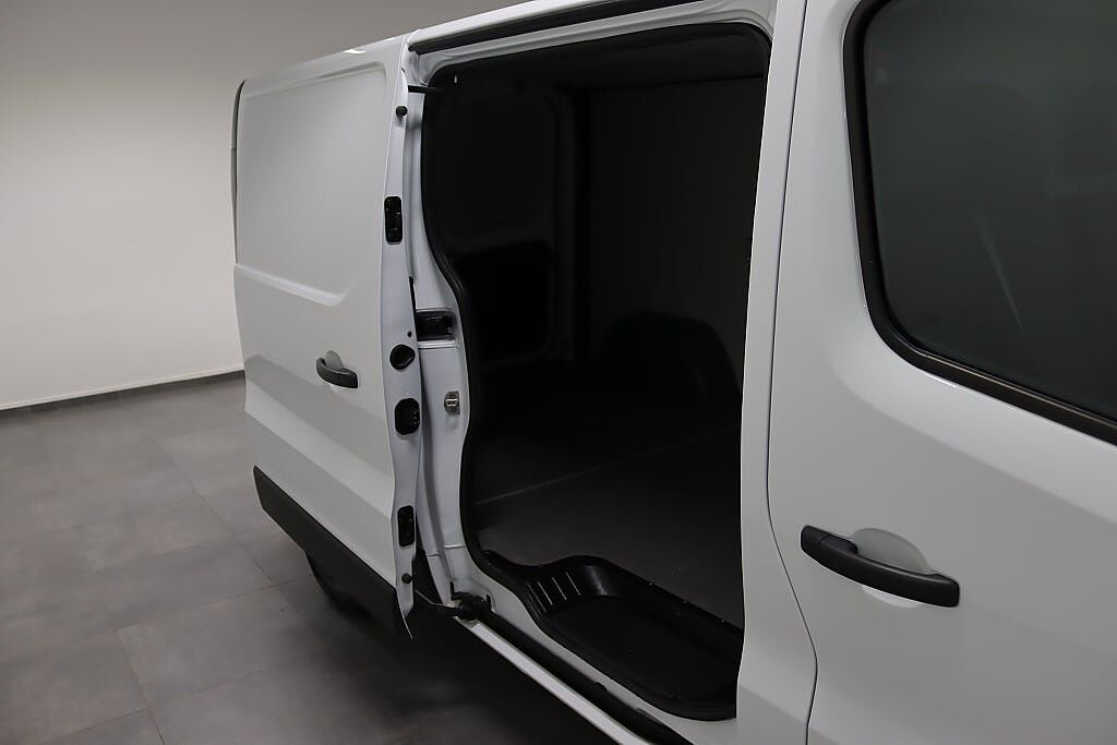 Nissan Primastar