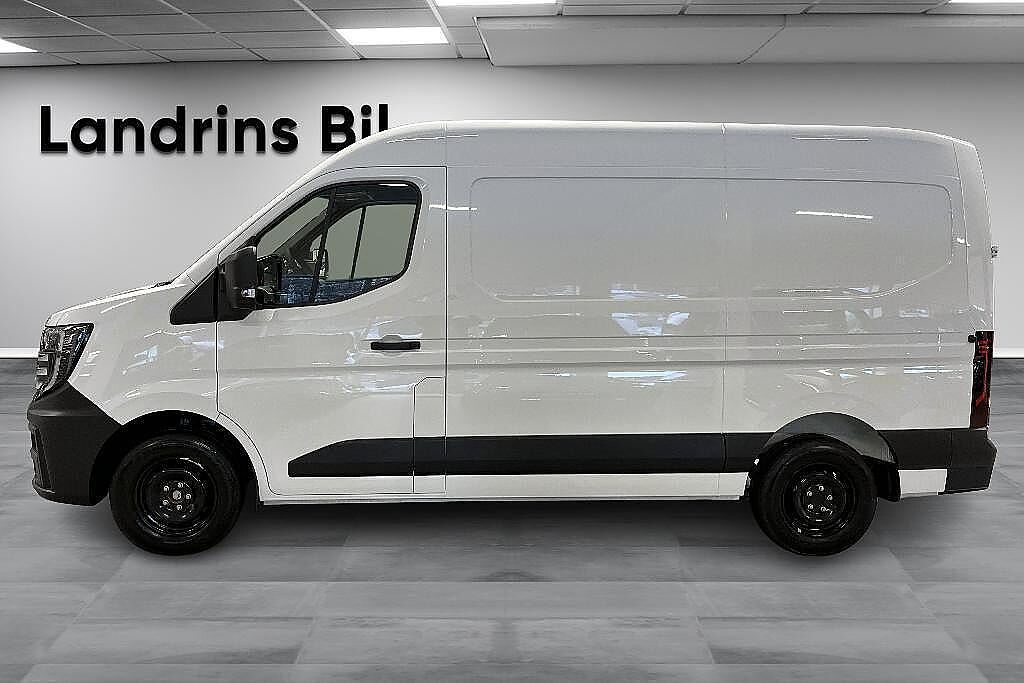 Nissan Interstar