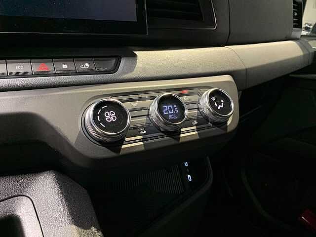 Nissan Interstar