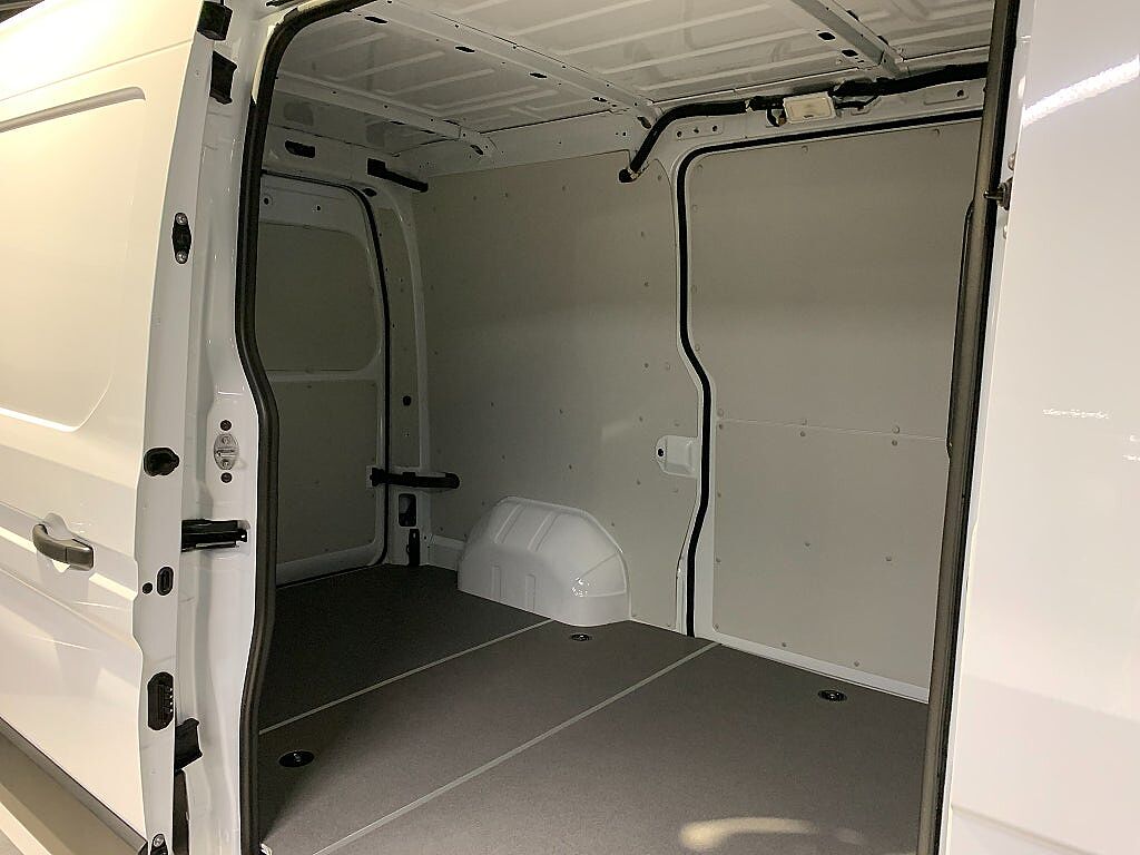 Nissan Interstar