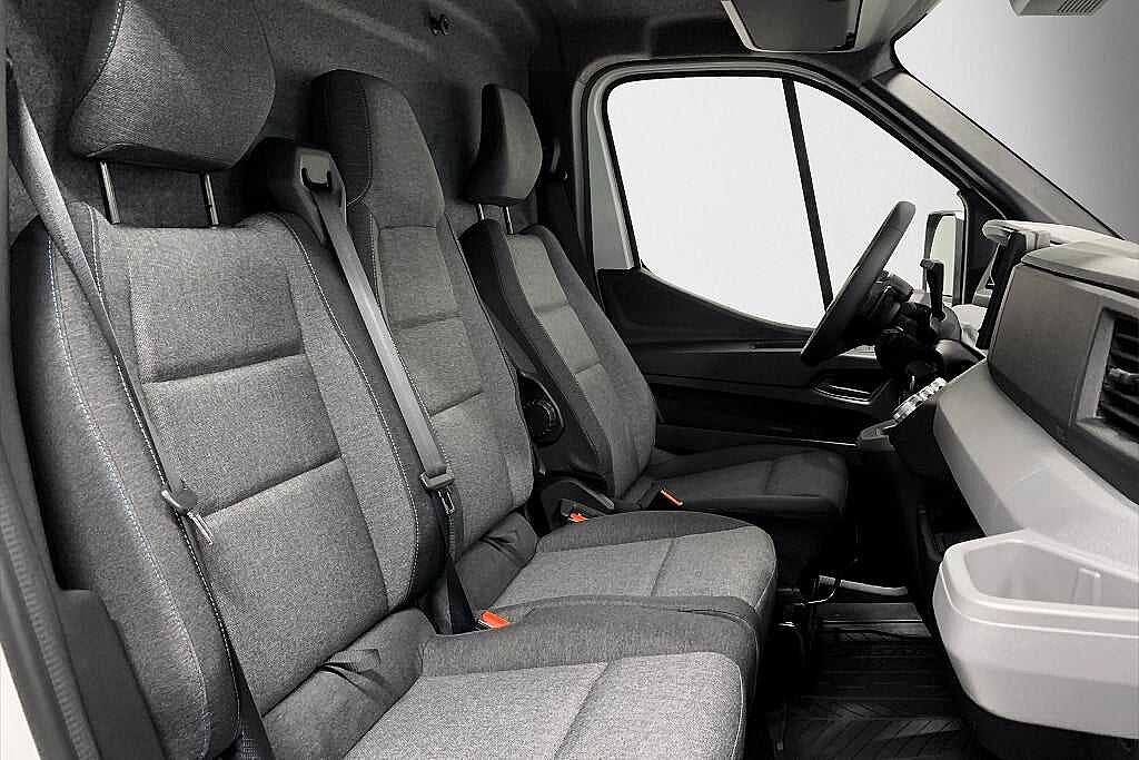Nissan Interstar