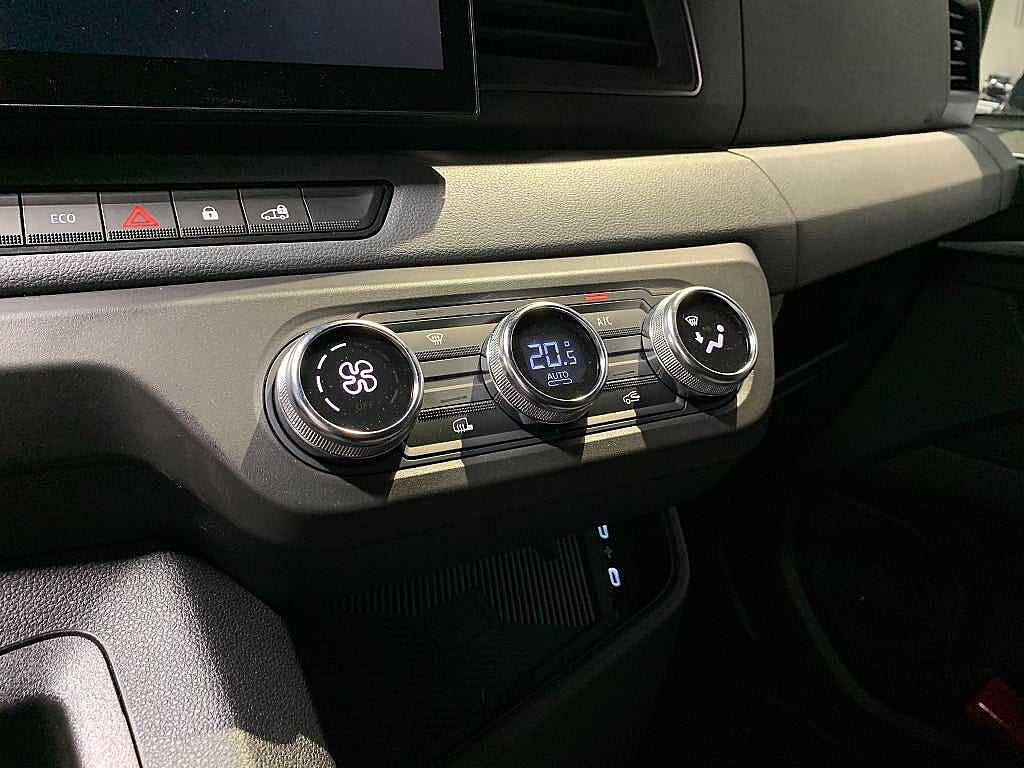 Nissan Interstar