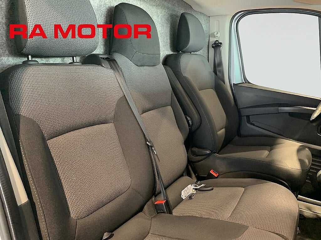 Nissan primastar