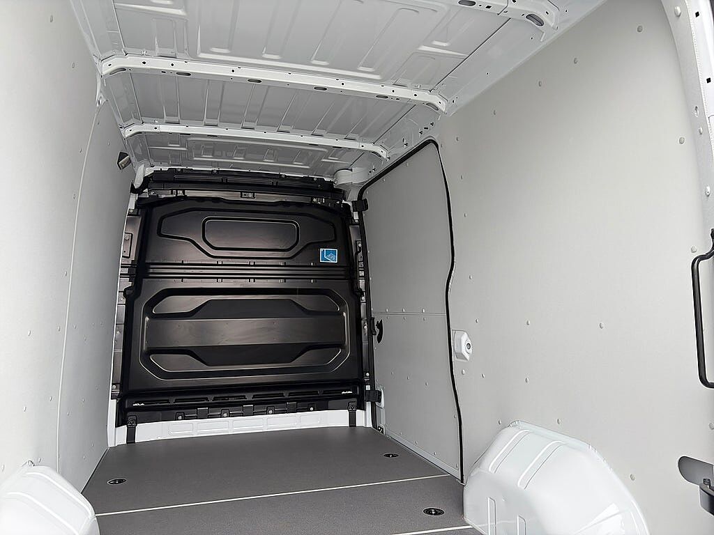 Nissan Interstar