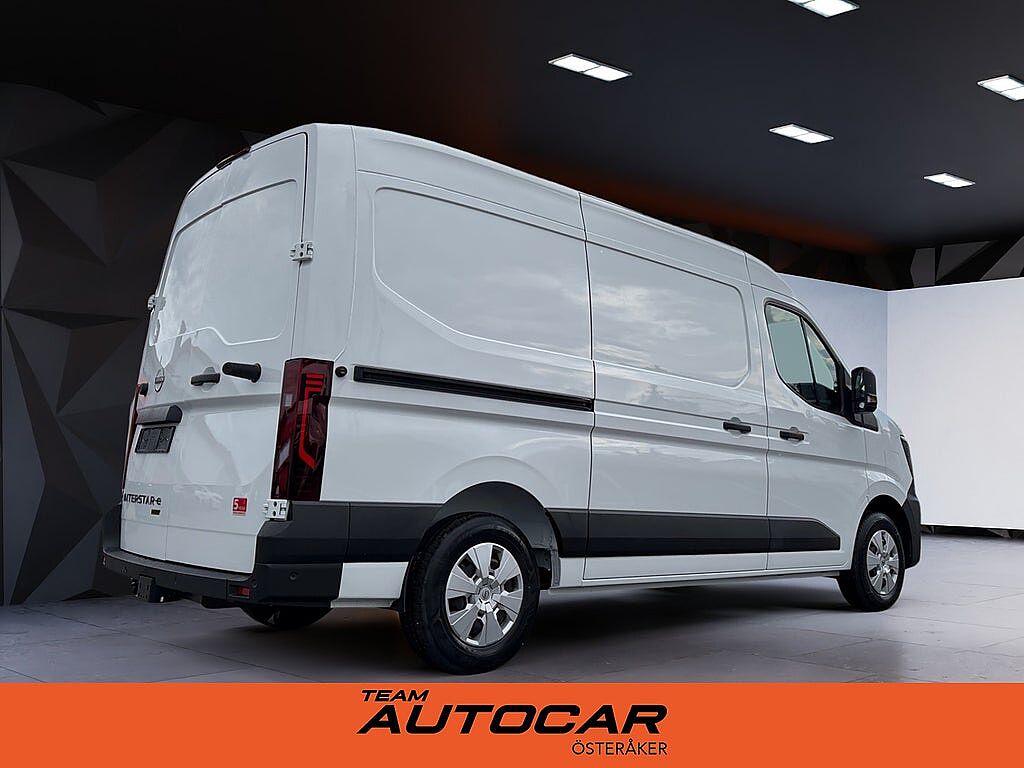 Nissan Interstar