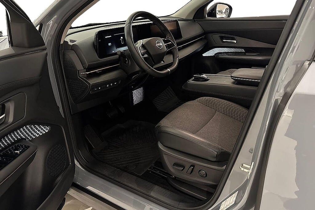 Nissan Ariya